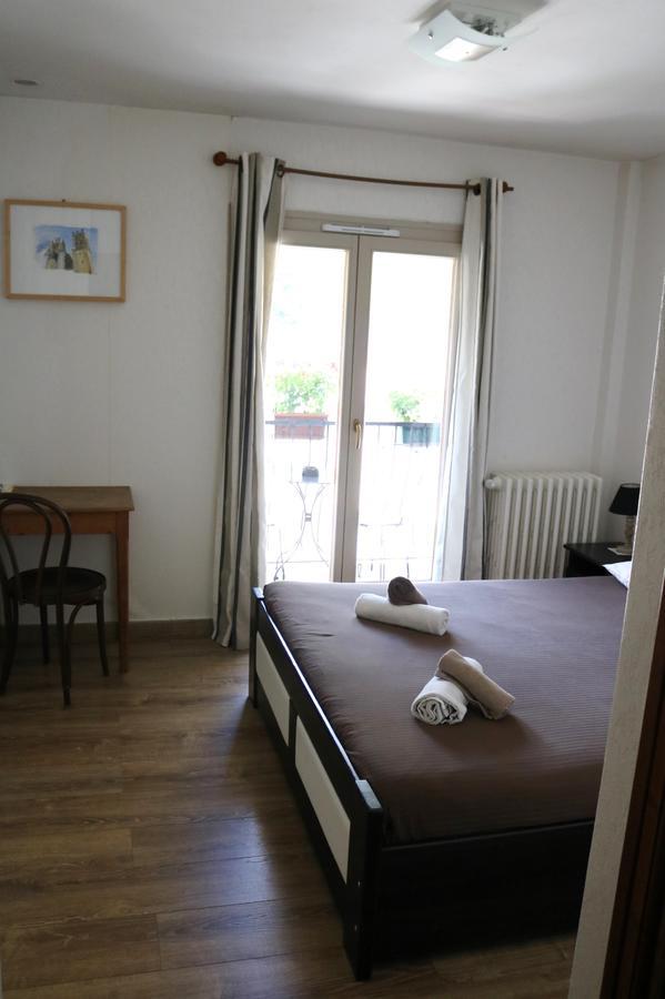 Auberge Saint Martin La Brigue Bagian luar foto