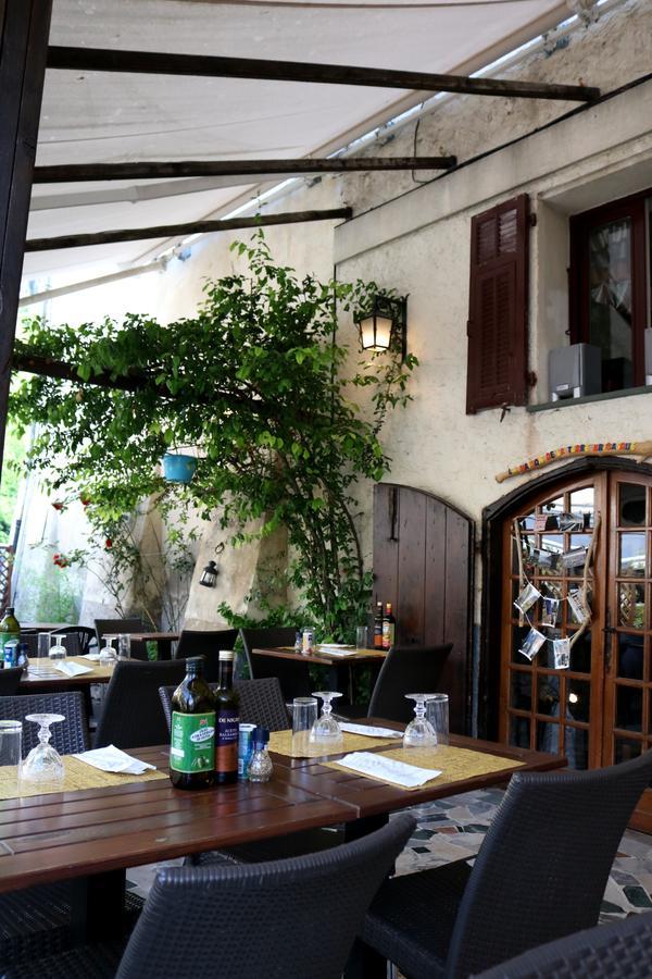 Auberge Saint Martin La Brigue Bagian luar foto
